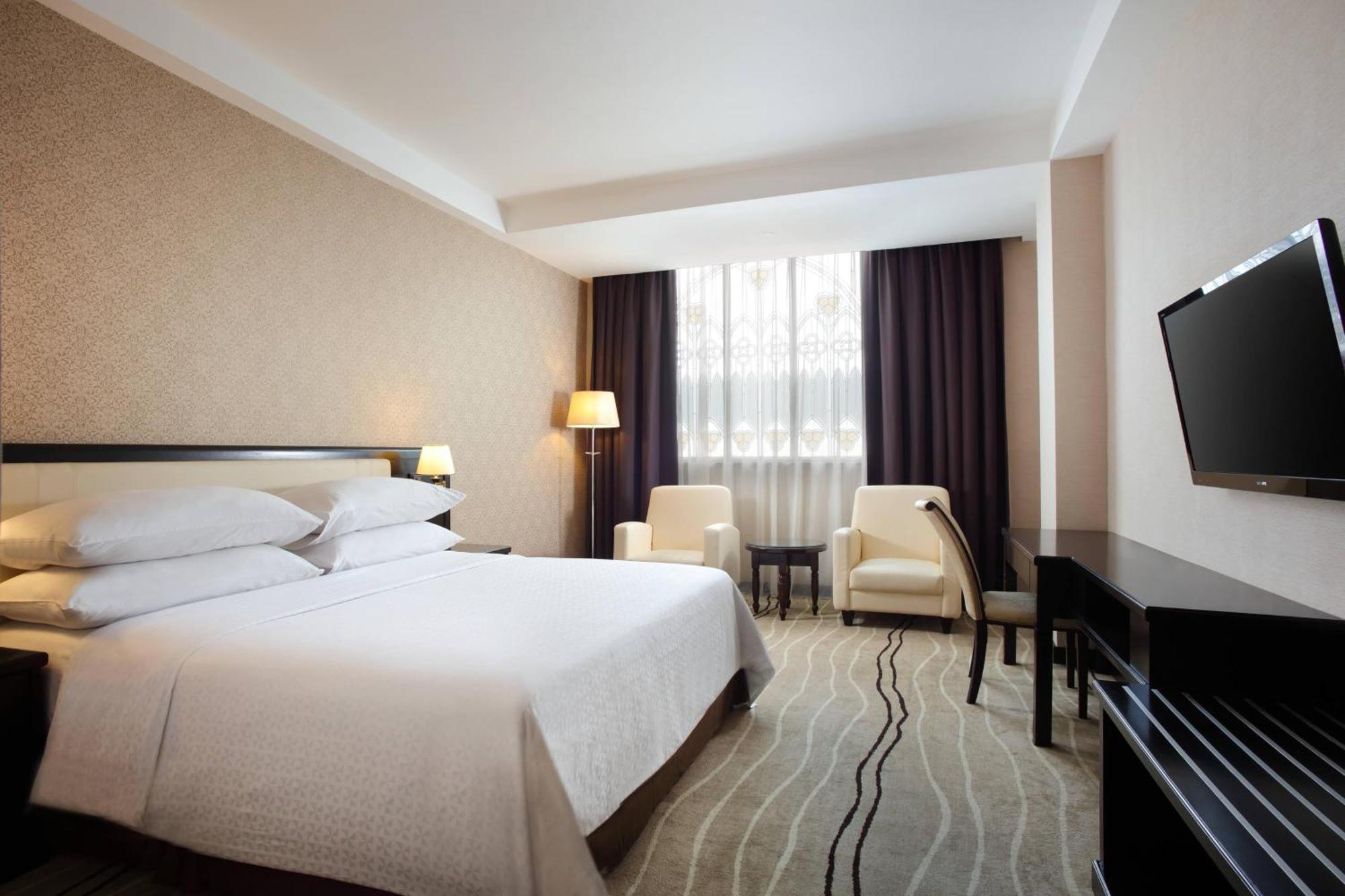 Four Points By Sheraton Medan Exterior foto