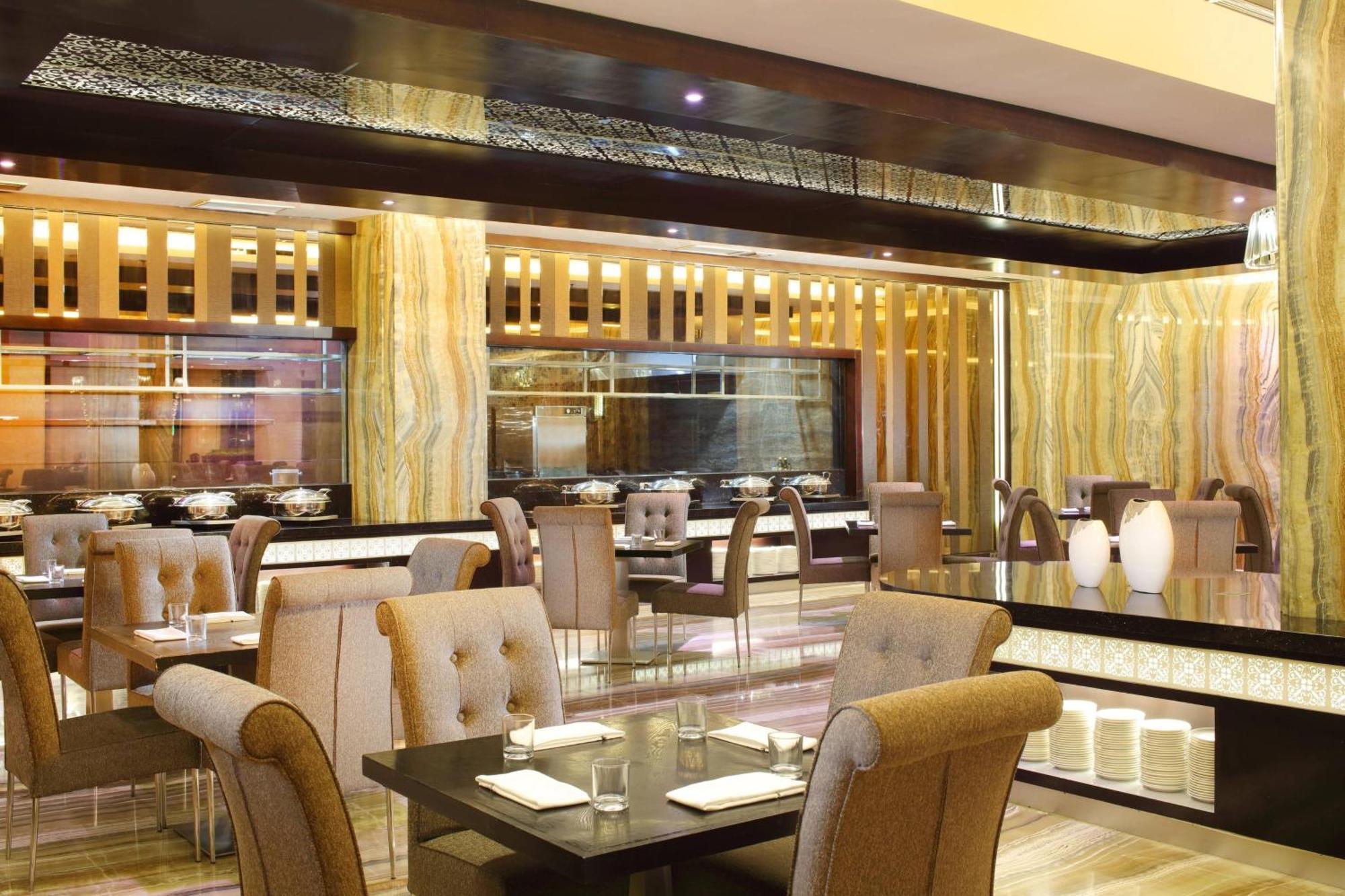 Four Points By Sheraton Medan Exterior foto