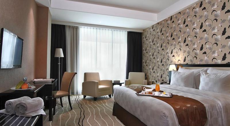 Four Points By Sheraton Medan Exterior foto